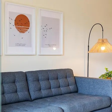 Apartment Com Varanda E Garagem *