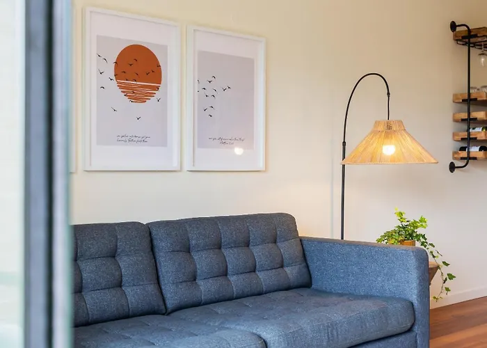 Apartament Com Varanda E Garagem *