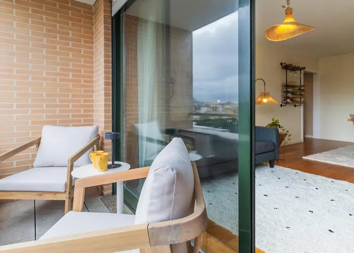 Appartamento Com Varanda E Garagem *